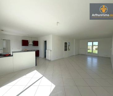 Location Maison 5 pièces 130 m2 à Lachelle - Photo 2