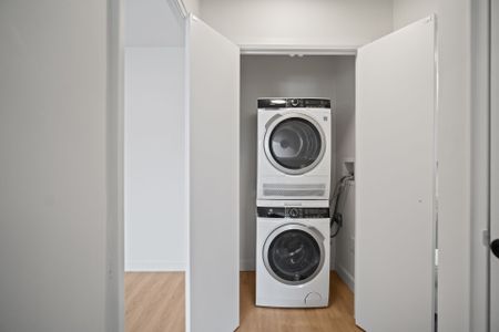 For Lease - 345 Lonsdale Road Unit# 308, Toronto, Ontario - Photo 4