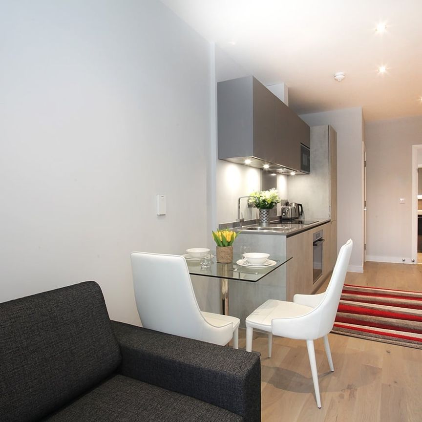 1 Bed Flat, Liverpool Road, LU1 - Photo 1