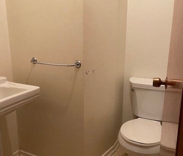 1 BDRM/1 BATH - 409 4TH AVE N - Available NOW *RENT SPECIAL* - Photo 6