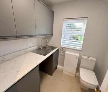 2 bedroom terraced house to rent - Photo 6