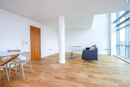 3 bedroom flat to rent - Photo 3