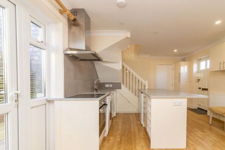 1 bedroom maisonette to rent - Photo 2