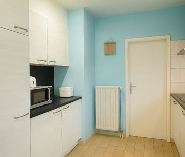 Gelijkvloers appartement met garage te huur. - Photo 3