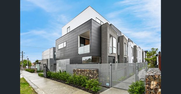 Modern Comfort in a Prime Hughesdale Location - Photo 1