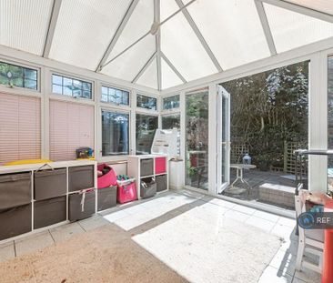 3 bedroom detached house to rent - Photo 6