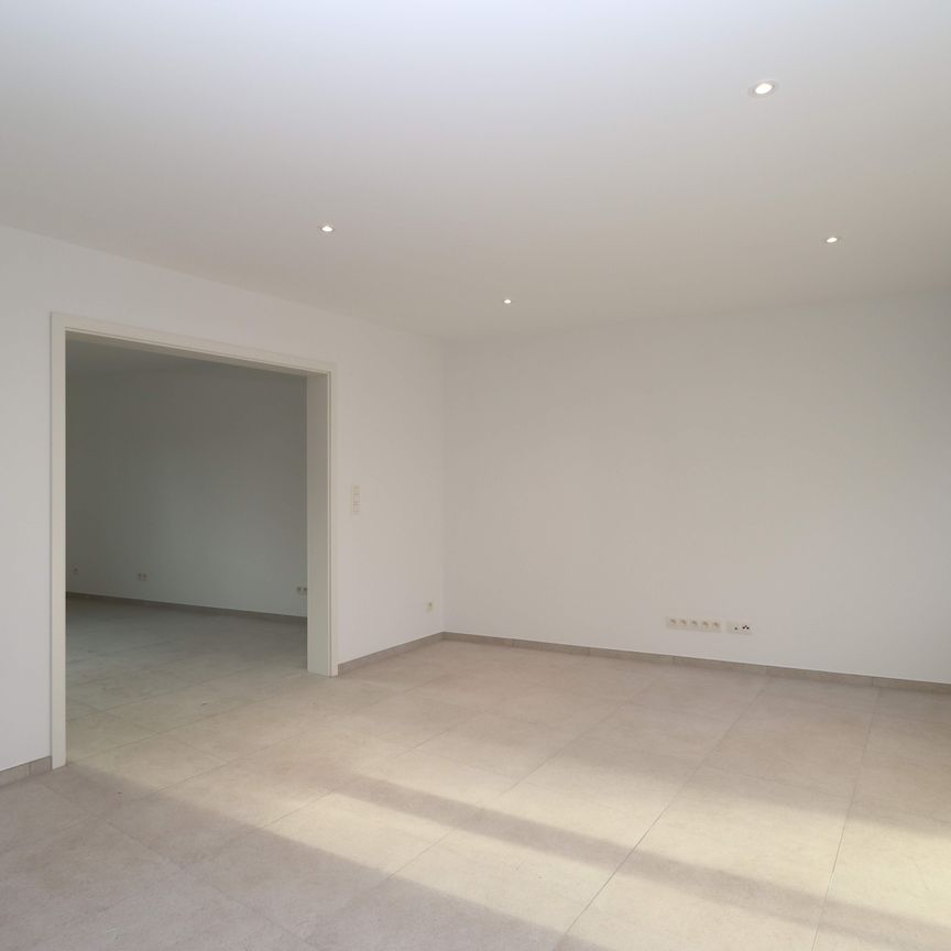 Schicke Stadtwohnung auf der 1. Etage - Photo 1