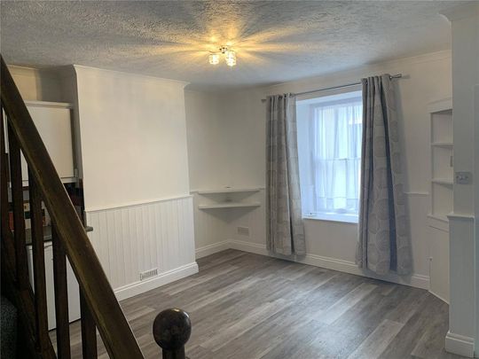 3 bedroom terraced house to rent - Photo 1