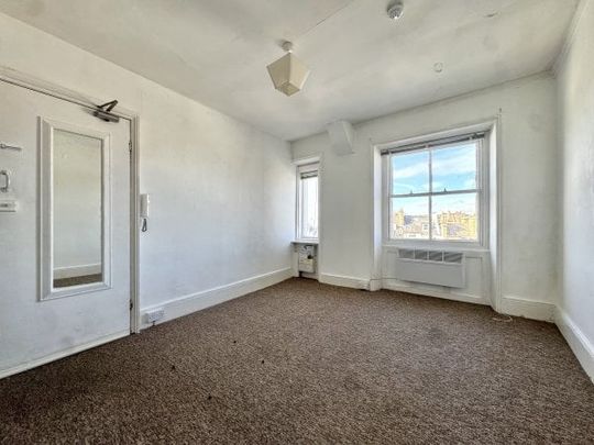 Adelaide Crescent, Hove, BN3 2JH 0 bedroom flat to rent - Photo 1