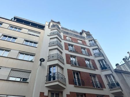 APPARTEMENT T2 A LOUER - PARIS 17EME ARRONDISSEMENT - 50.14 m - 1 600 € - Photo 4