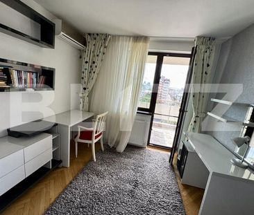 Apartament de inchiriat, cu 3 camere, 70 mp, zona ultracentrala - Photo 2