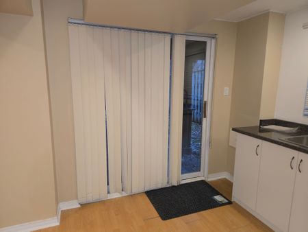 For Lease - 2134 Erin Gate Boulevard, Pickering, Ontario - Photo 2