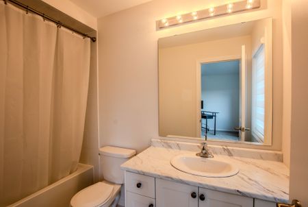 For Lease - 1114 Wickham Road, Innisfil, Ontario - Photo 5