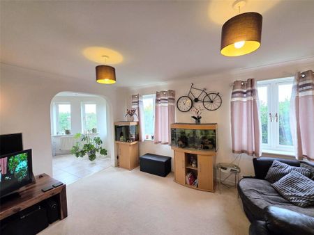 2 bedroom apartment to rent - Photo 3