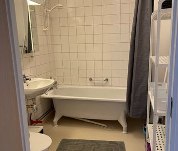 Rum (2/2) i centralt gathus - Photo 5