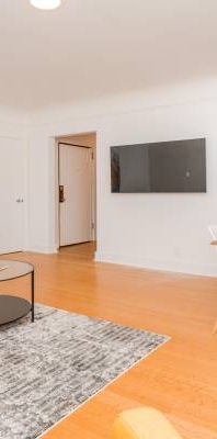 CHARACTER & MODERN - Dishwasher - LAUNDRY - Bright - BIG - KITSILANO - Photo 1