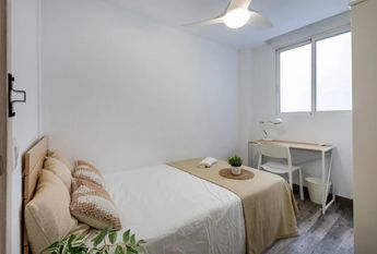 Carrer de Pizarro, Mislata, Valencian Community 46920