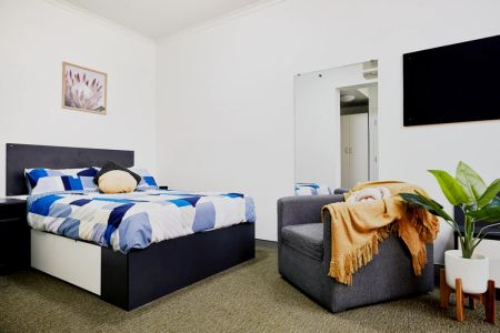 Ultra Studio Apartment-King Single Bed - Photo 5