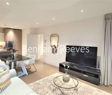 Queenshurstsquare, Kingston Upon Thames, KT2 - Photo 3