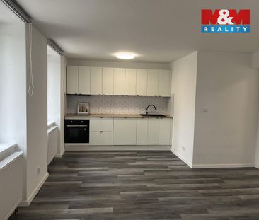 Pronájem bytu 1+kk a garsoniéry 72 m², Mlýnská 942, Český Těšín - Photo 4