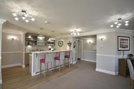 Dutton Lodge , Penrith - Photo 3