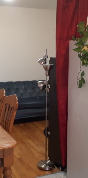 3 1/2 DEVANT METRO (LIGNE BLEUE) - Photo 1