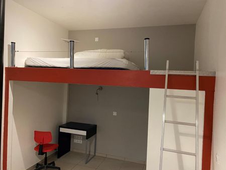 Appartement 1 pièce à louer St Étienne - 42000 / Réf: 850 - Photo 2