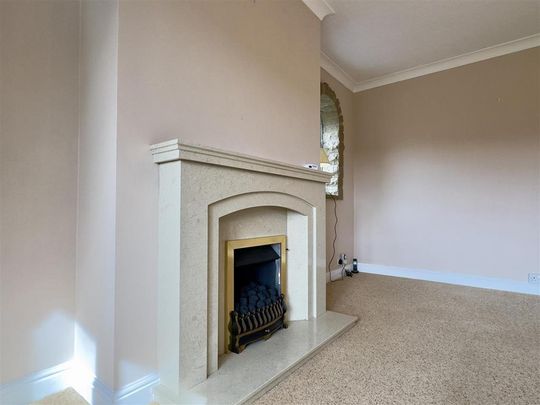 2 bedroom detached bungalow to rent - Photo 1