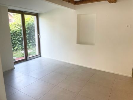 Joli appartement de 2 pièces, très bien situé - Photo 2