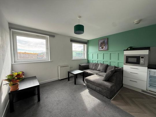 1 bedroom flat to rent - Photo 1