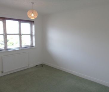 Robert Balding Road, Dersingham, King's Lynn - Photo 4