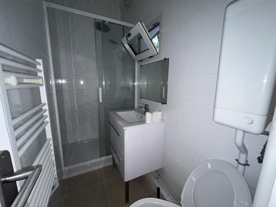 Location Appartement 1 pièce 21m² BORDEAUX 33000 - Photo 1