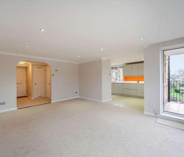 Swan Walk, Shepperton, TW17 - Photo 2