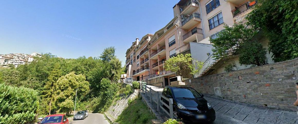 Subiaco quadrilocale arredato con doppi servizi - Photo 1