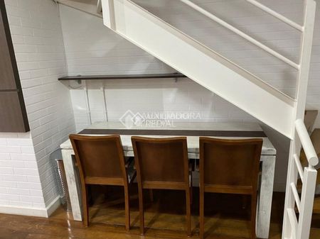 Apartamento com 1 quarto e 77m² para alugar em Moinhos de Vento, Porto Alegre. - Foto 4
