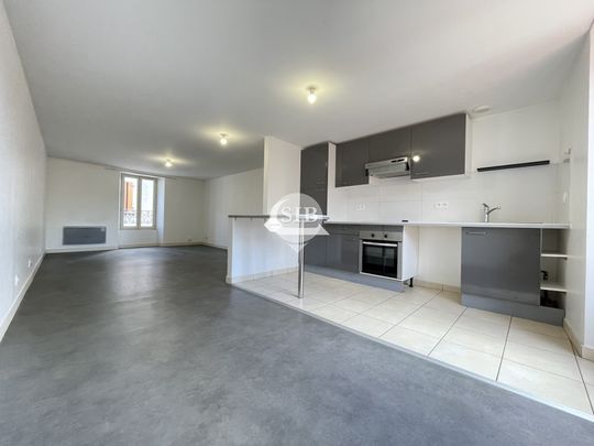 Location Appartement 4 pièces 82m² LINAS 91310 - Photo 1