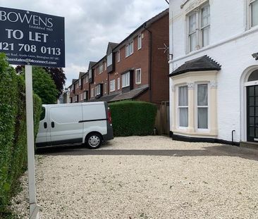 3 bedroom flat to rent - Photo 3