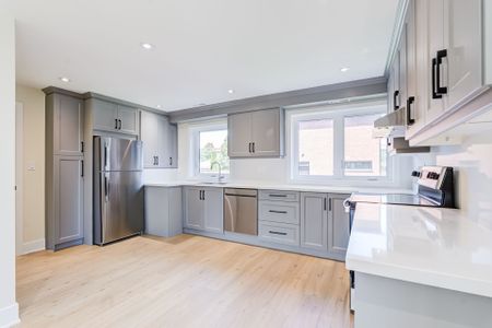 For Lease - 171 Gamma Street Unit# 2, Toronto, Ontario - Photo 4