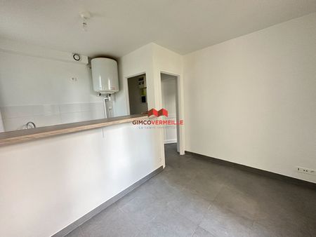 Location Appartement 2 pièces 23m² - Photo 3