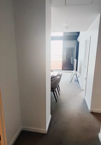 18/20 O'dea Ave, Sydney - Photo 2