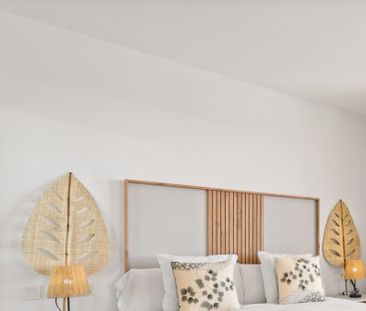2 bedroom luxury Apartment for rent in Casares, Spain - Photo 4