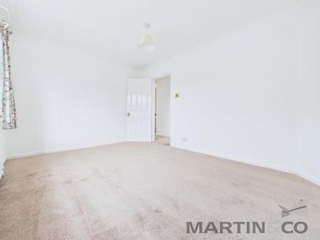 4 bedroom detached house to rent - Photo 4