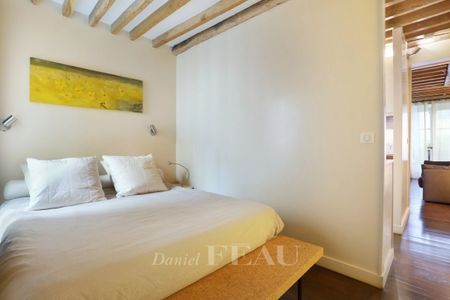 Appartement à louer à Paris 3Ème - Photo 4