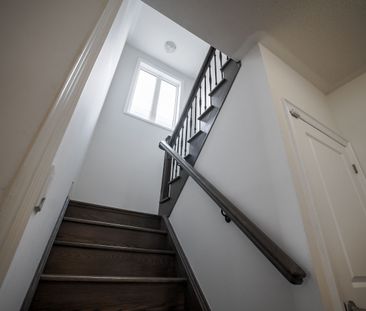 For Lease - 30 Alistair Crescent Unit# upper, Vaughan, Ontario - Photo 5