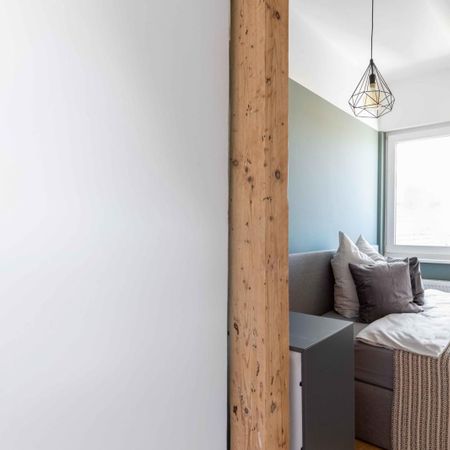 Stuttgart | Private room | near Swabian Street metro station - Photo 4