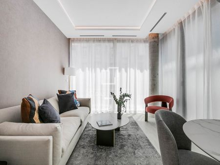 Excellent 2 Bedroom apartment with 15m² terrace for rent in Recoletos, Madrid - Photo 3
