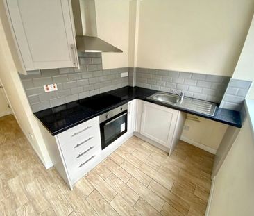 Apartment to rent on - Photo 2