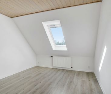 5-værelses Rækkehus på 118 m² i Tommerup - Photo 3