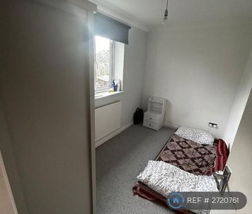 2 bedroom maisonette to rent - Photo 3