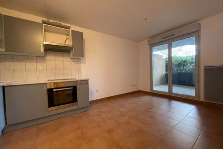 Luynes T2 en rez de chaussée - Photo 3